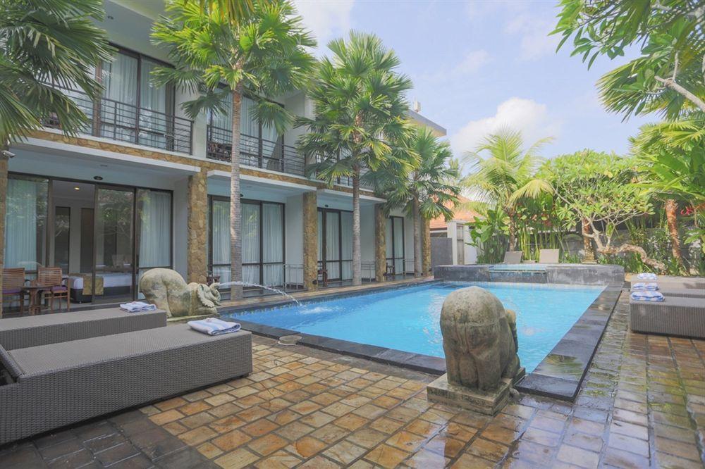 Hotel The Grand Sunti BALI Exterior foto