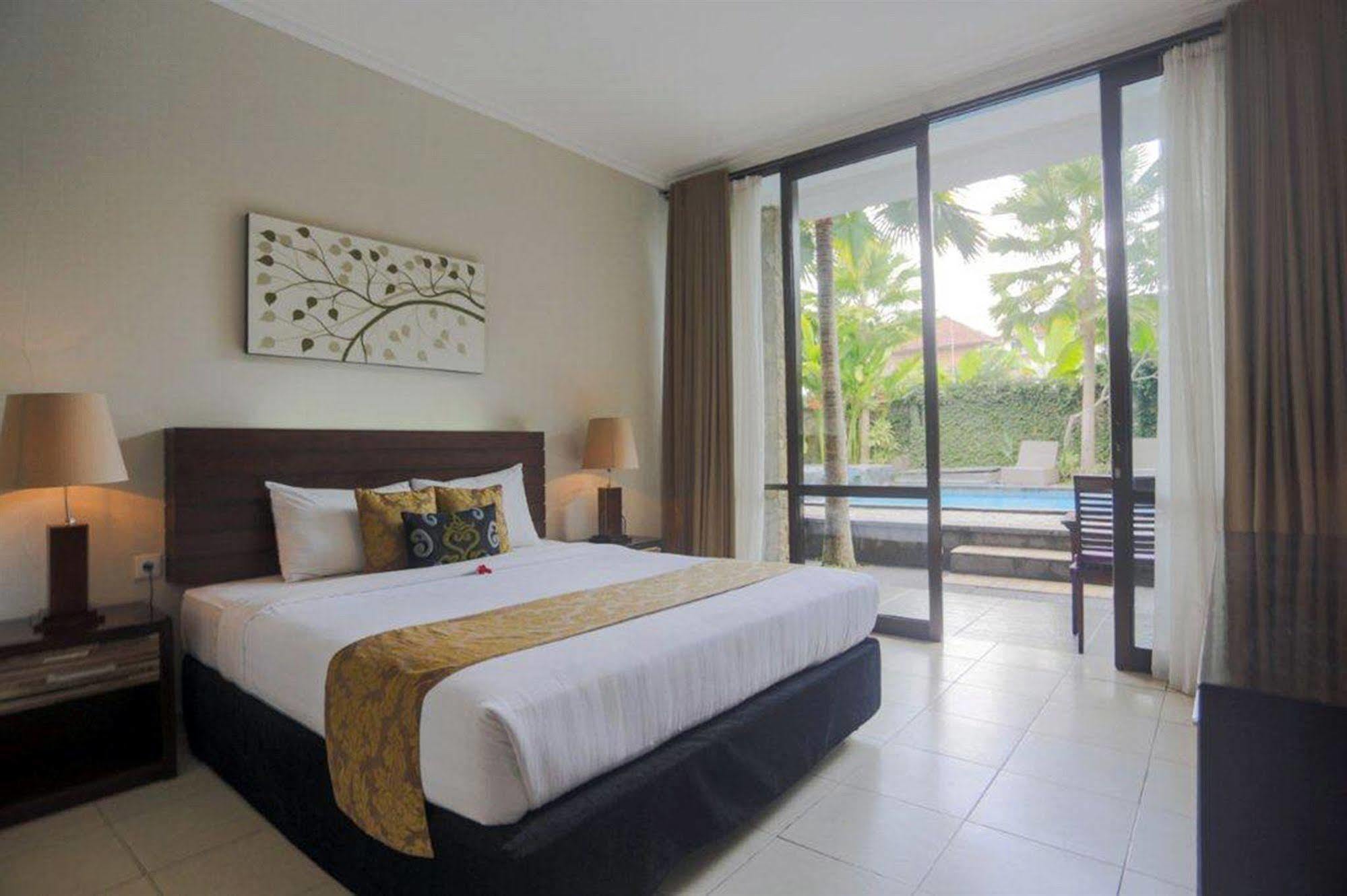 Hotel The Grand Sunti BALI Exterior foto